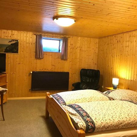 Schoenes Kellerzimmer Mit Bad Διαμέρισμα Mittelangeln Εξωτερικό φωτογραφία